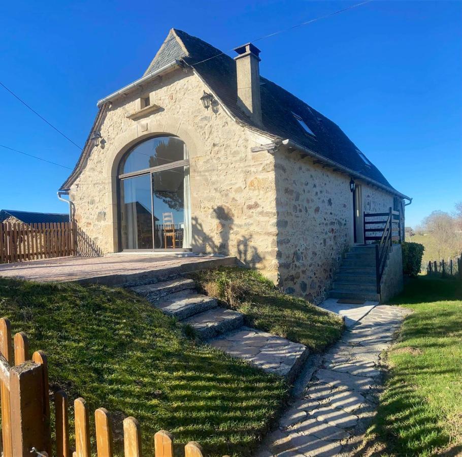 Maison Charmante A Maleville Avec Jardin Prive Et Parking.B Exterior photo